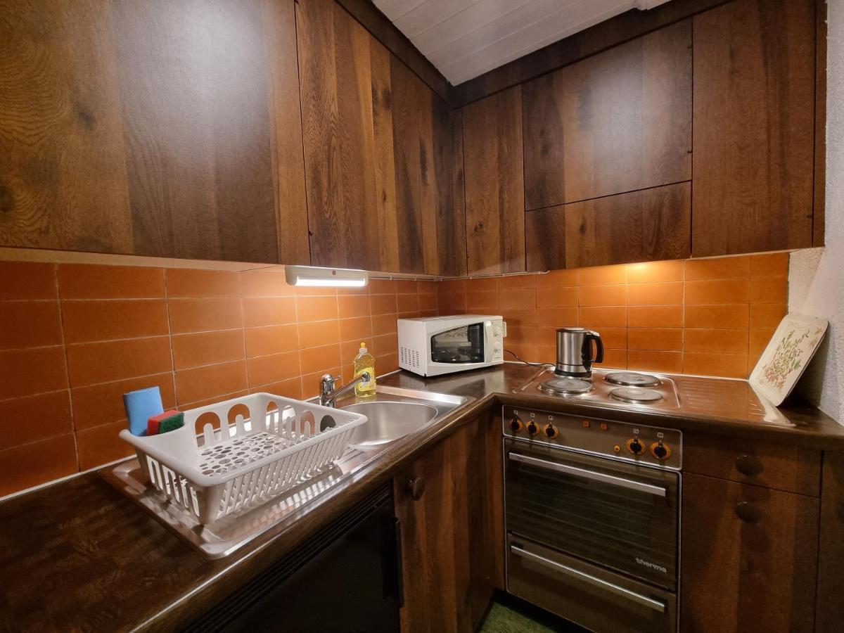 Mom - Alpine Boutique Apartments, Grindelwald Gletscher, Eiger View Terrace Studio Екстер'єр фото